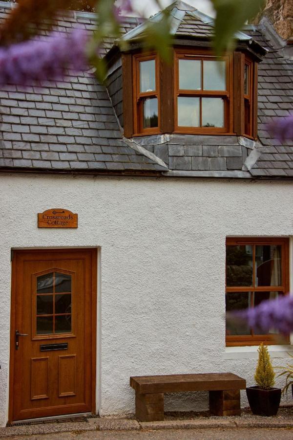 Crossroads Cottage Drumnadrochit Buitenkant foto